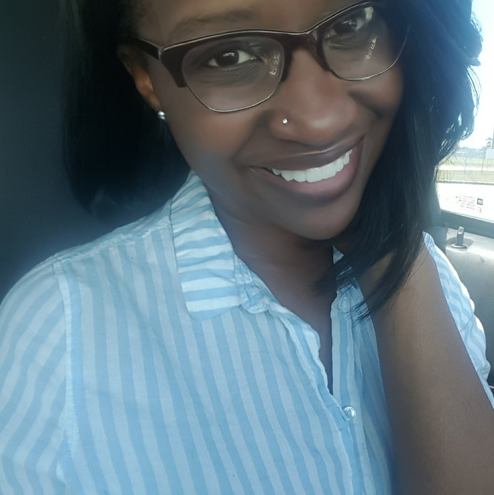 Meet your Posher, Michaela